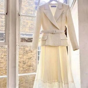 Self Portrait Cream Tailored Boucle Chiffon Midi Blazer Dress - US 6